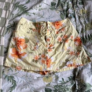 Vintage Y2K Hawaiian Print Mini Skort